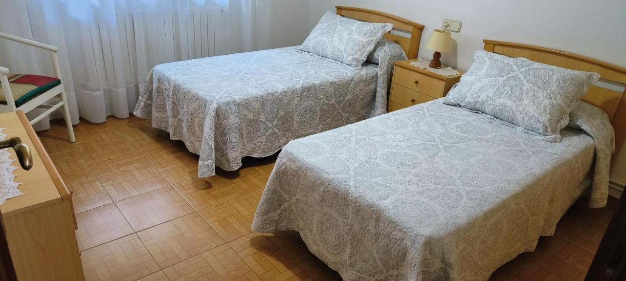 Camino Loureiro Apartment Комбаро Екстериор снимка